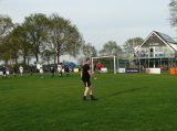 S.K.N.W.K. JO17-1 - M.O.C. '17 JO17-4 (comp.) voorjaar seizoen 2021-2022 (13/85)